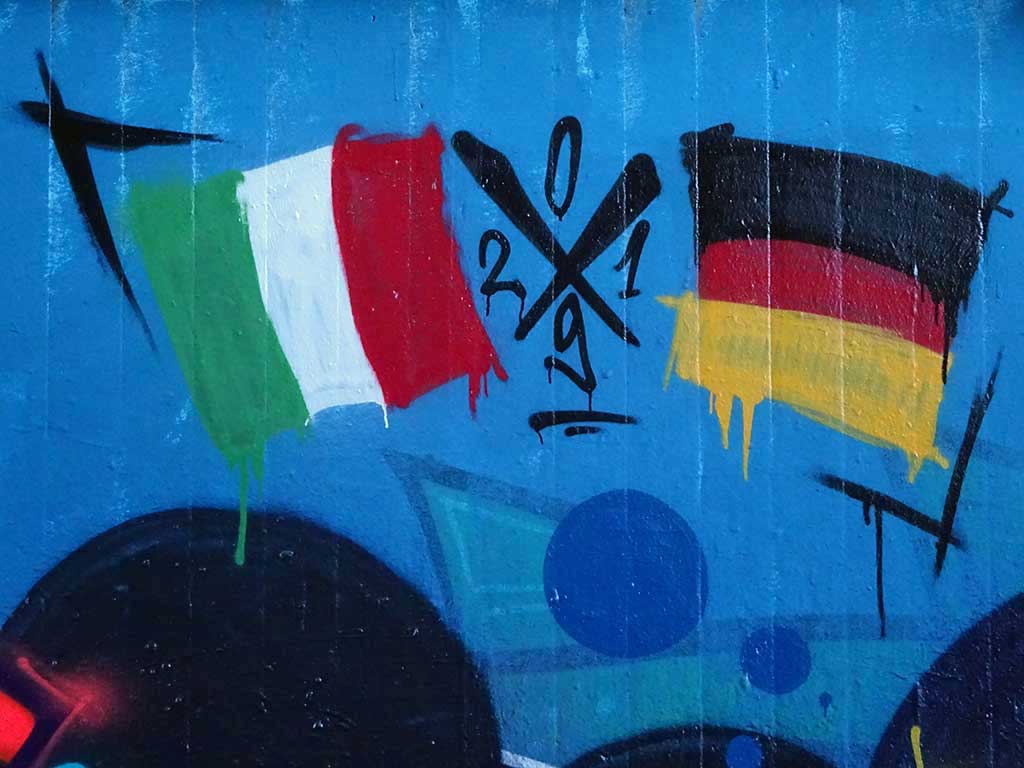 Graffiti an der Hall of Fame am Ratswegkreisel in Frankfurt