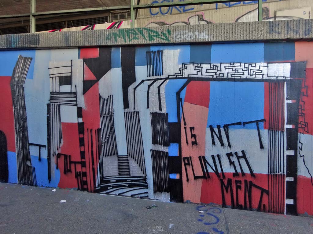 Graffiti an der Hall of Fame am Ratswegkreisel in Frankfurt