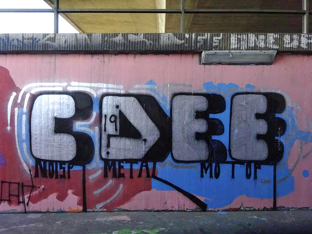 Graffiti an der Hall of Fame am Ratswegkreisel in Frankfurt