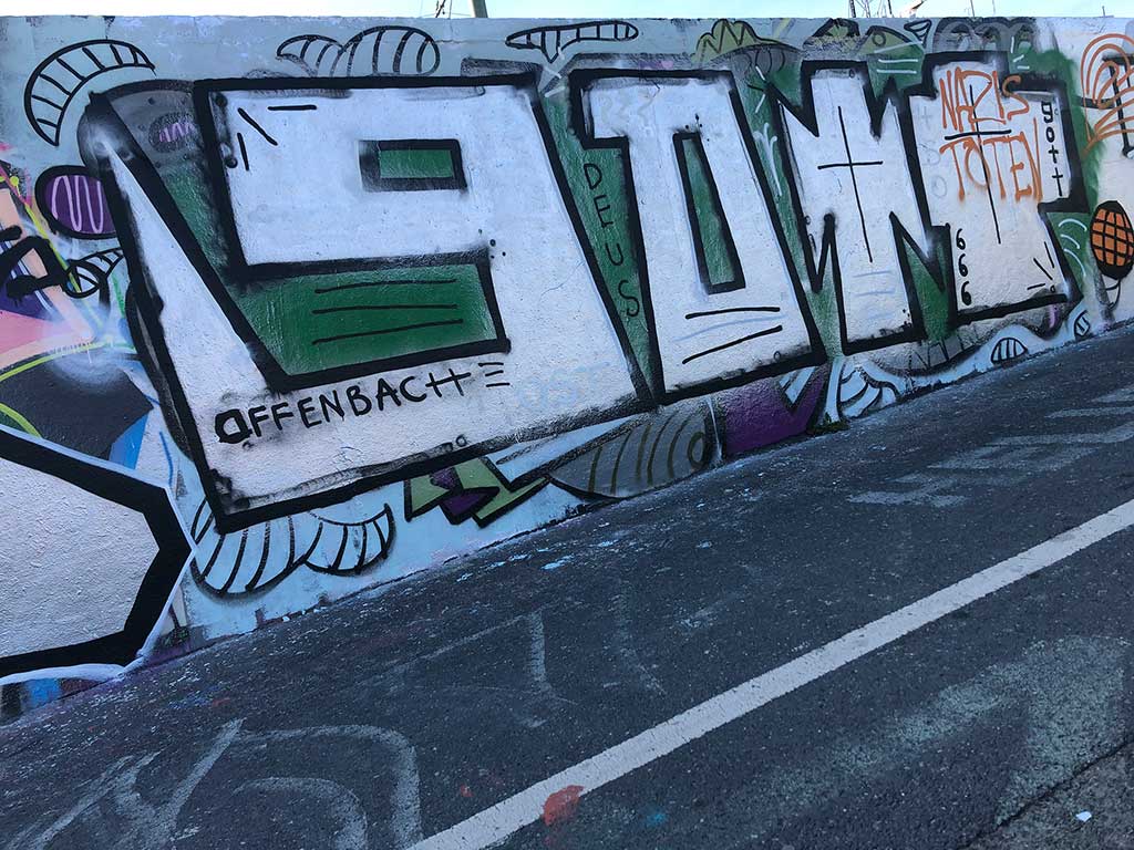 Hall of Fame am Ratswegkreisel in Frankfurt am Main