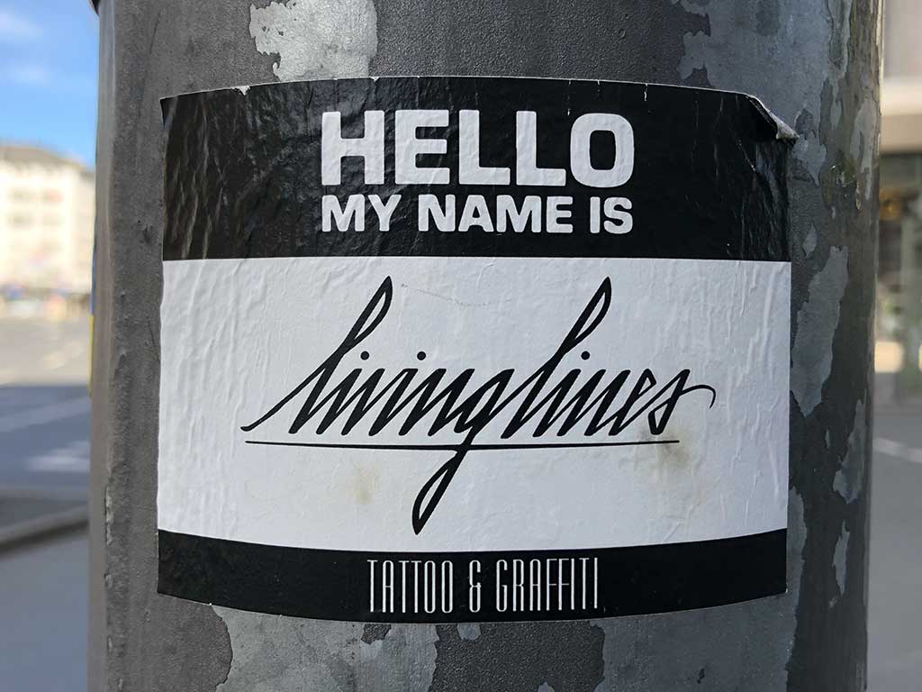 Aufkleber: Hello my name is Living Lines