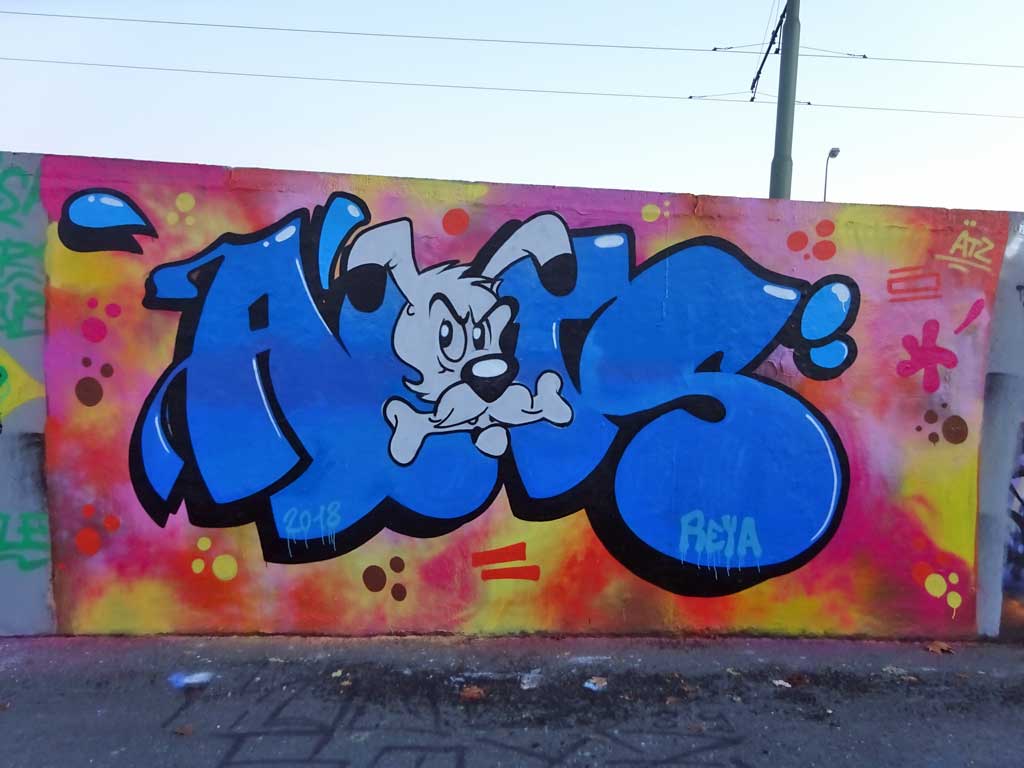 Graffiti mit Idefix aus Asterix-Comic