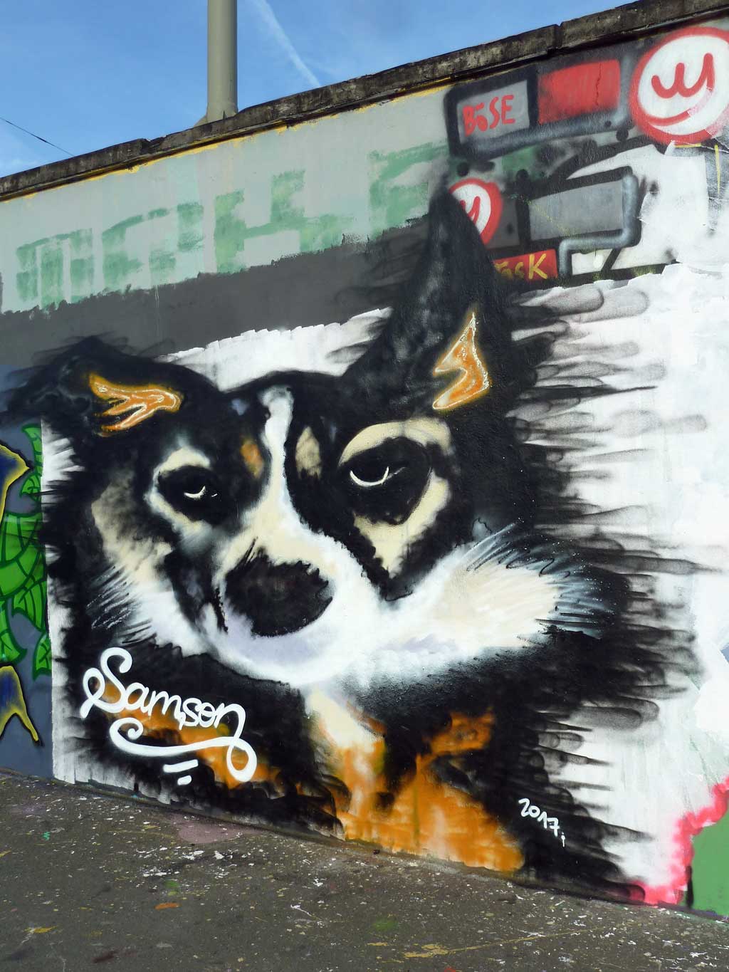 Graffiti eines Hundes