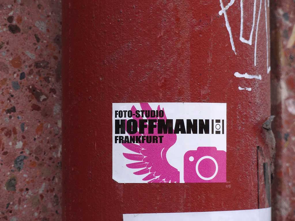 Instagram Aufkleber im Stadtraum