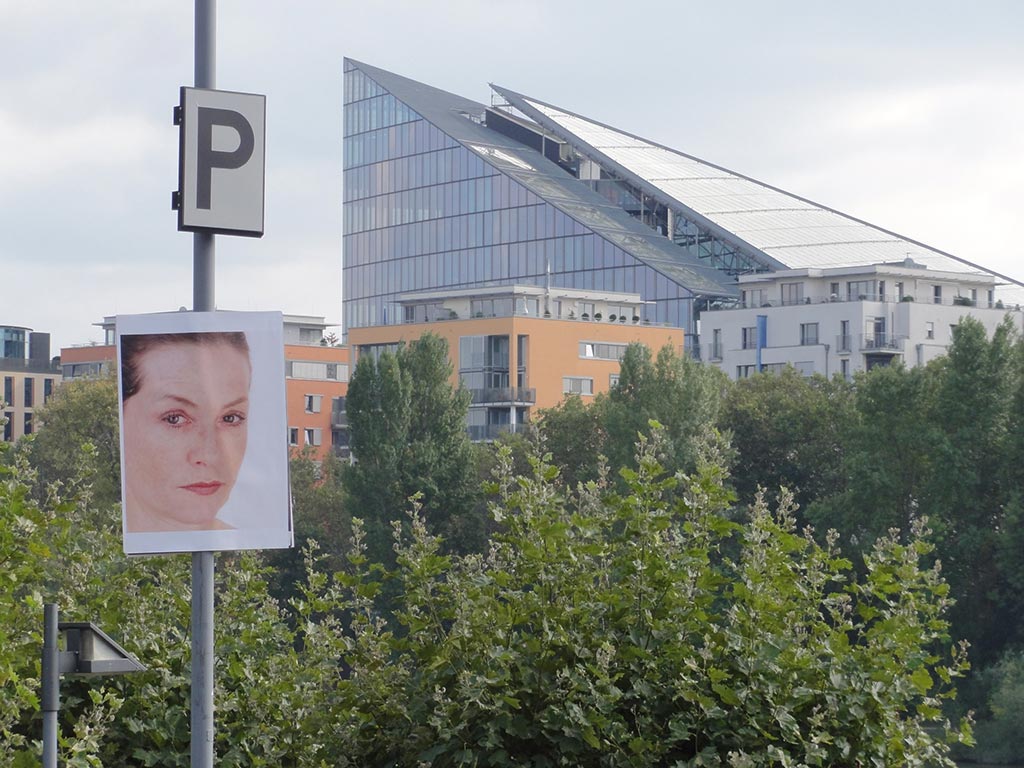 Kunst im öffentlichen Raum in Frankfurt von Roni Horn
