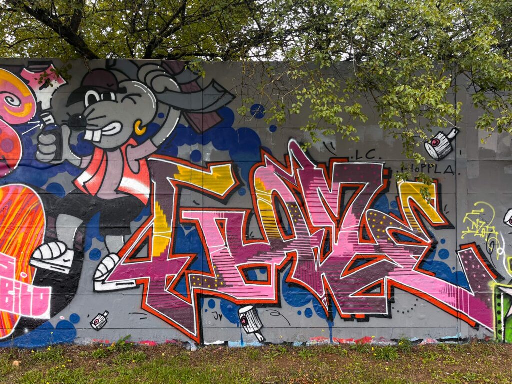 Bunt gestaltete Wände bei der Lincoln Wall Jam 2025 in Darmstadt