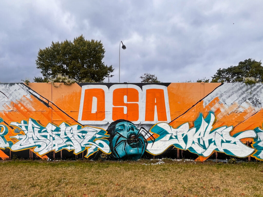 Bunt gestaltete Wände bei der Lincoln Wall Jam 2025 in Darmstadt