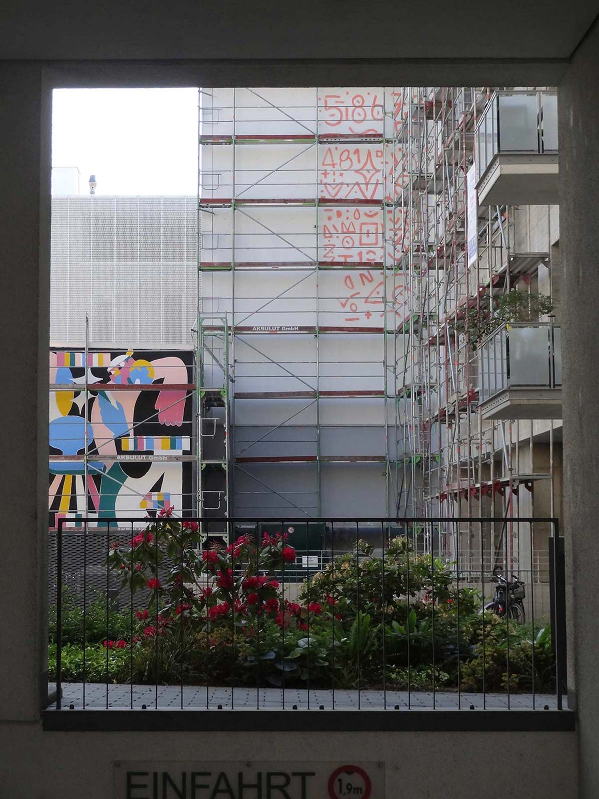 Mural Art Gallery in Frankfurt: Wetopia - We paint the city