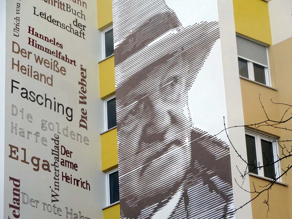 Mural in Frankfurt-Niederursel zeigt Portrait von Gerhart Hauptmann