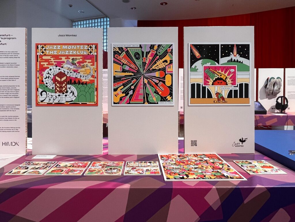 Grafiktafeln in der Ausstellung „Jazzklub“ im Museum Angewandte Kunst in Frankfurt