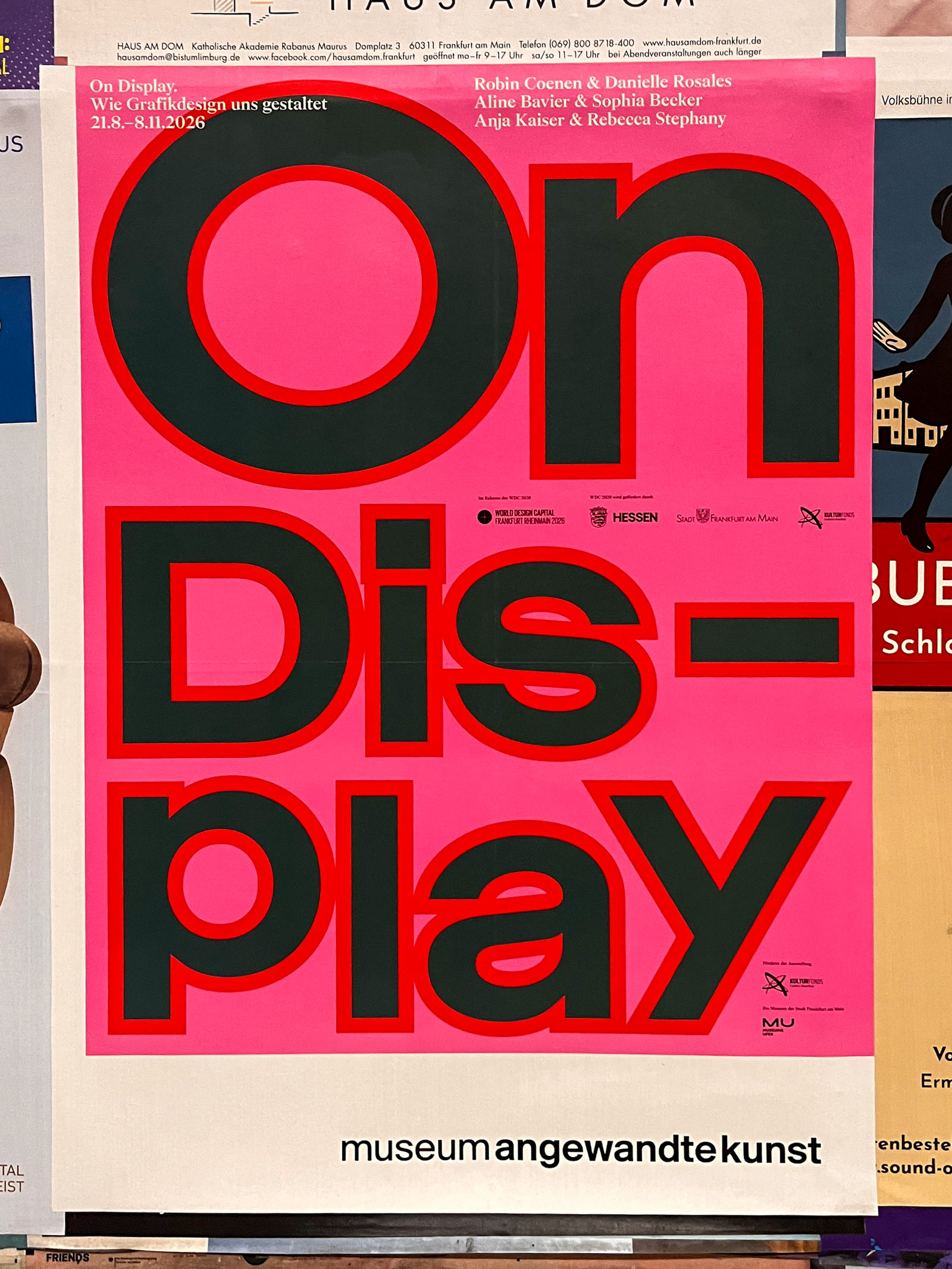 Plakatdesign in Frankfurt: Museum Angewandte Kunst – On Display
