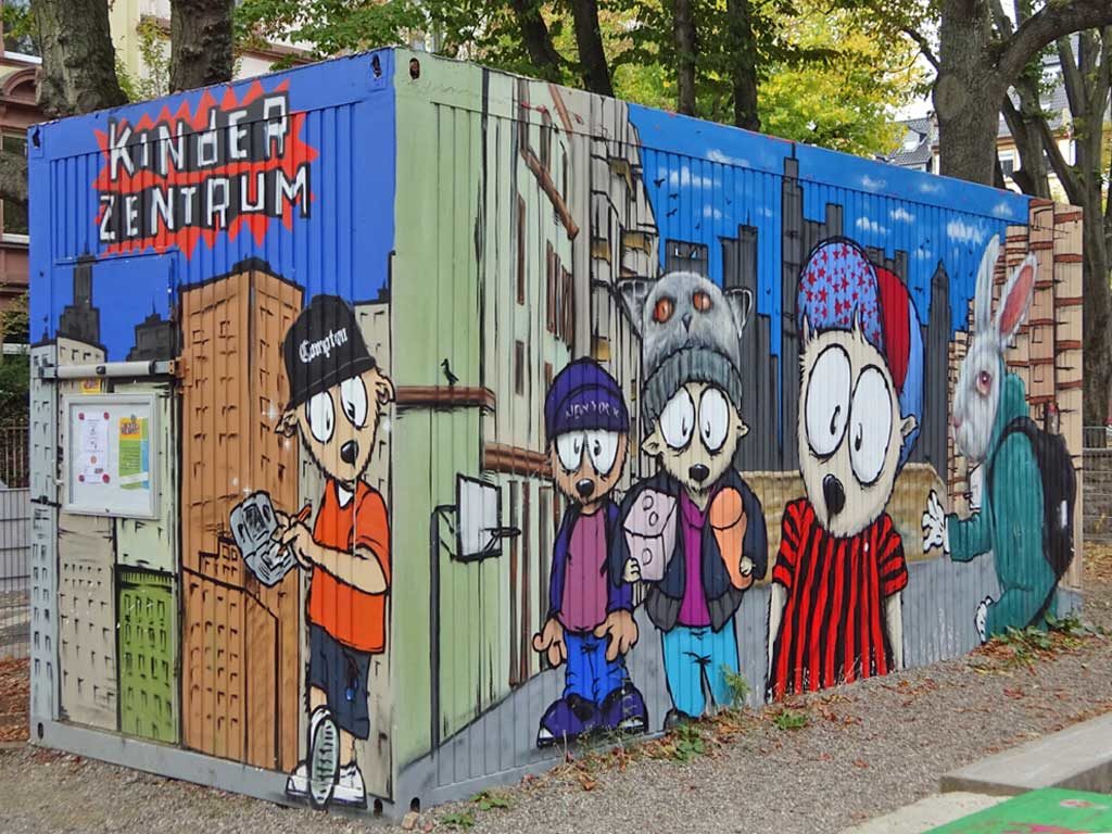 Naxos Atelier Container-Graffiti am Glauburg-Spielplatz