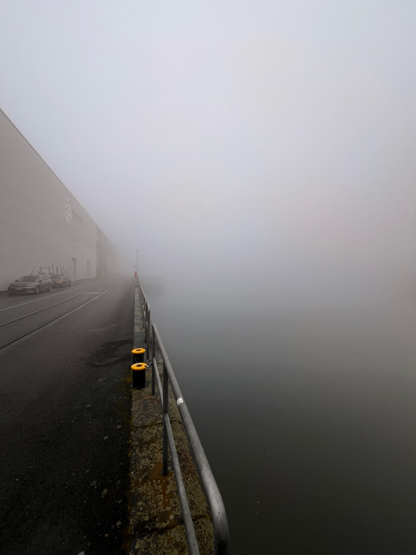 Nebel im Osthafen Frankfurt