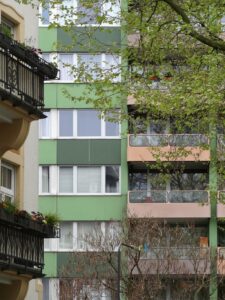 Neues Grün für das Wohnhochhaus im Frankfurter Nordend