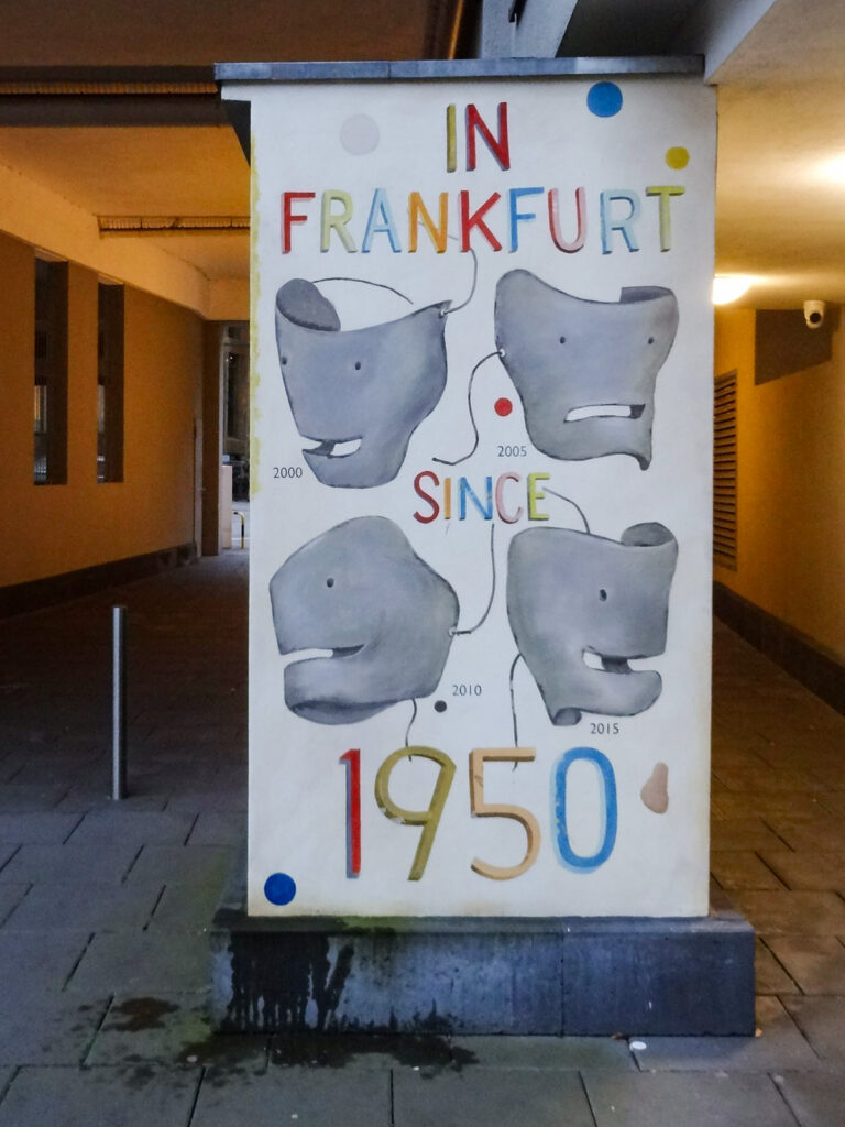 Numbers of visitors to concerts and theater performances in Frankfurt since 1950 by Stefan Sagmeister