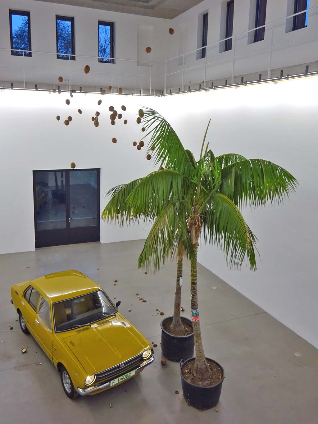 Portikus: John Torres & Shireen Seno – Cloudy with a chance of coconuts