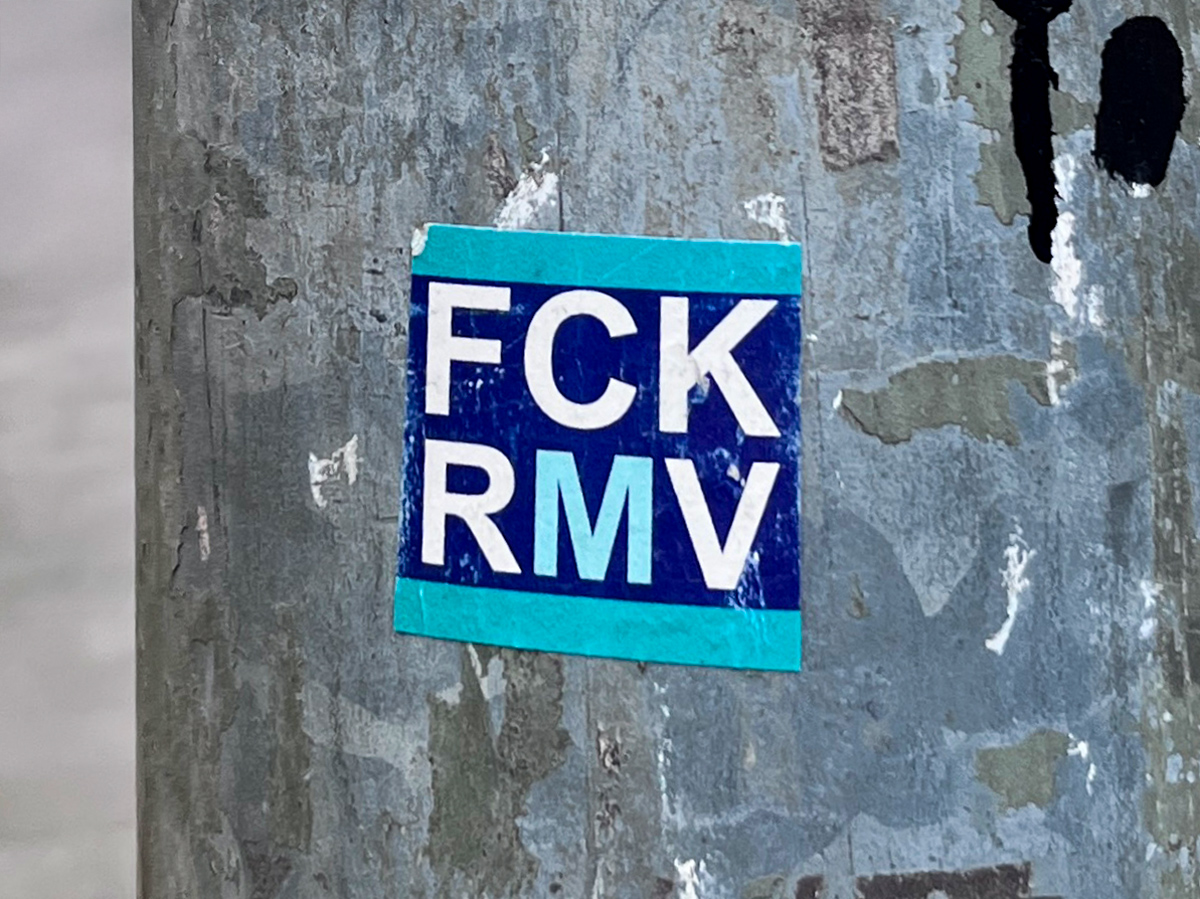 RUN DMC Logo-Meme: FCK RMV