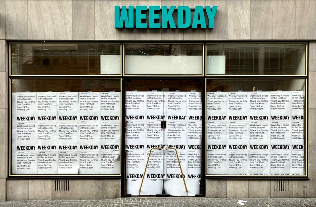 Schaufenster von Weekday in Frankfurt
