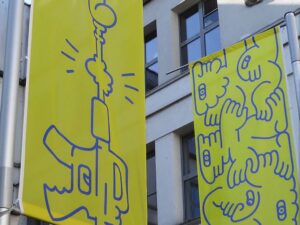 Flaggendesign Solidarity with Ukraine von Verena Mack für die HfG Offenbach