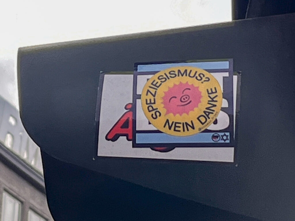 Speziesismus? Nein Danke – Abwandlung des „Atomkraft? Nein Danke“-Logos