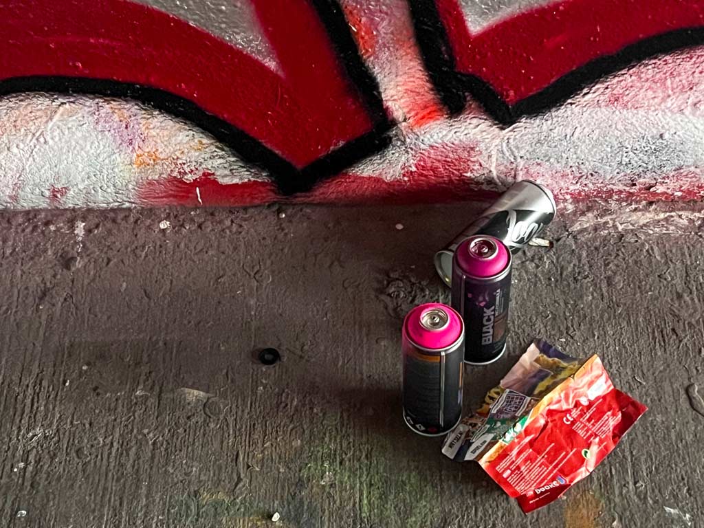 Sprühdosenmüll am Ratswegkreisel