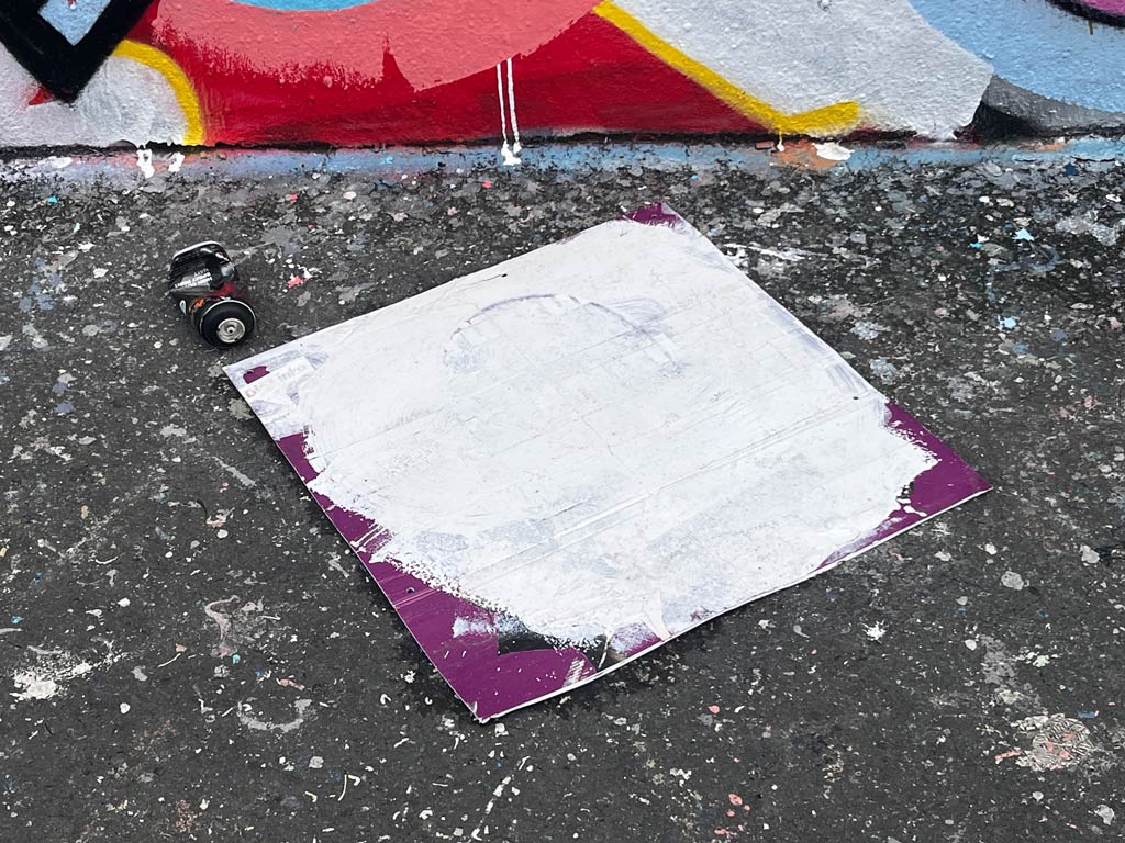 Sprühdosenmüll am Ratswegkreisel