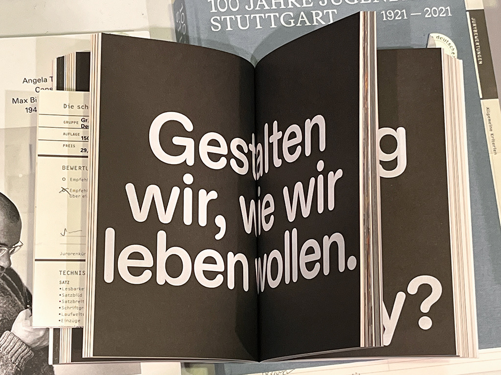 Stiftung Buchkunst auf der Frankfurter Buchmesse 2025 - Die schönsten Deutschen Bücher: Design for Democracy - Was kann denn Design schon ausrichten?