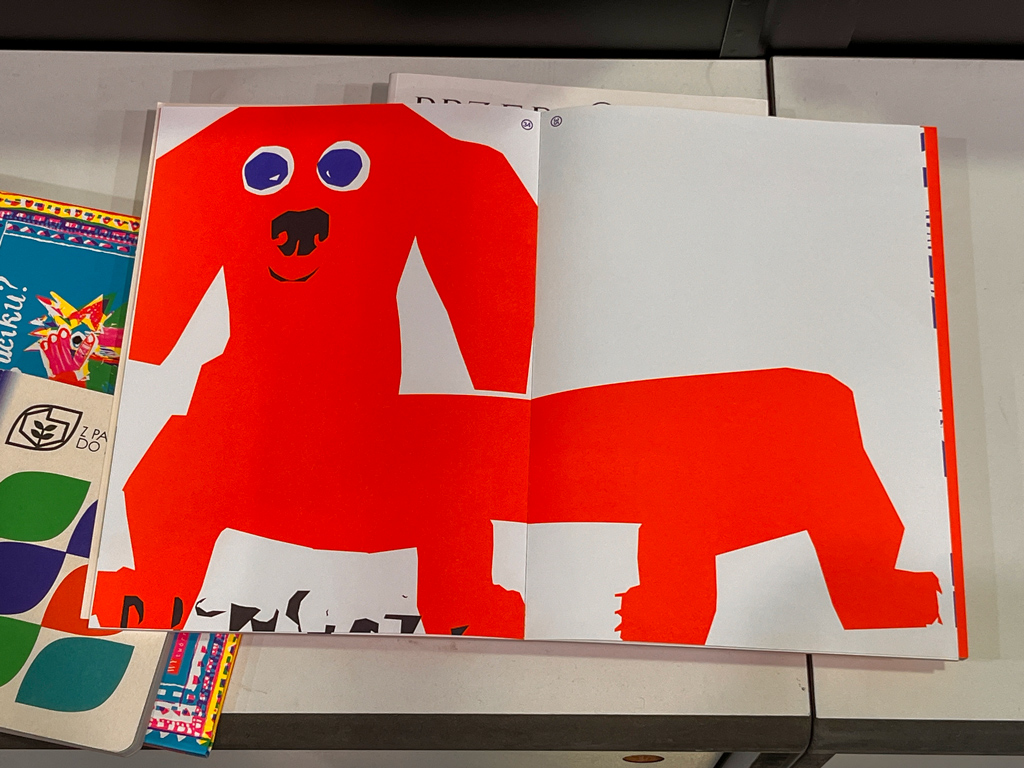 Stiftung Buchkunst auf der Frankfurter Buchmesse 2025: Schönste Bücher aus aller Welt - Polen – Monika Hanulak und Grazka Lange – Pies, Kot, Akcja! Animacja!