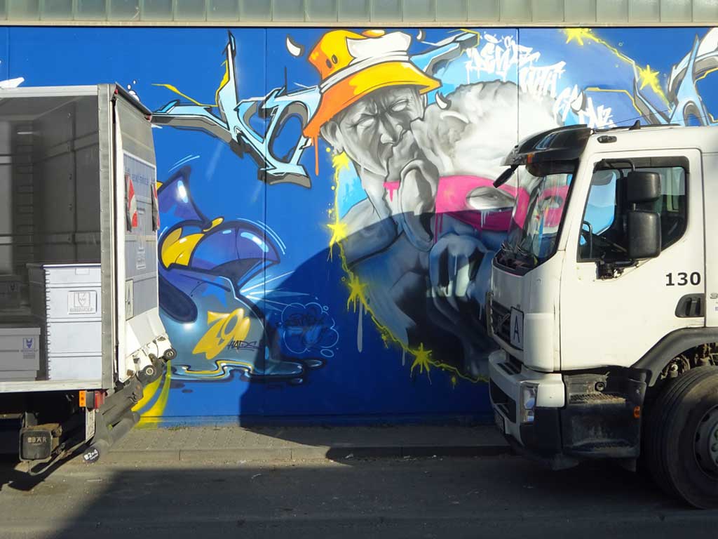 Streetart-Fotografie in Frankfurt - Das-Dreckige-Dutzend-Mural im Industriegebiet Ost
