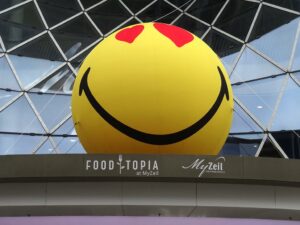 The Smileyworld - My Zeil Frankfurt