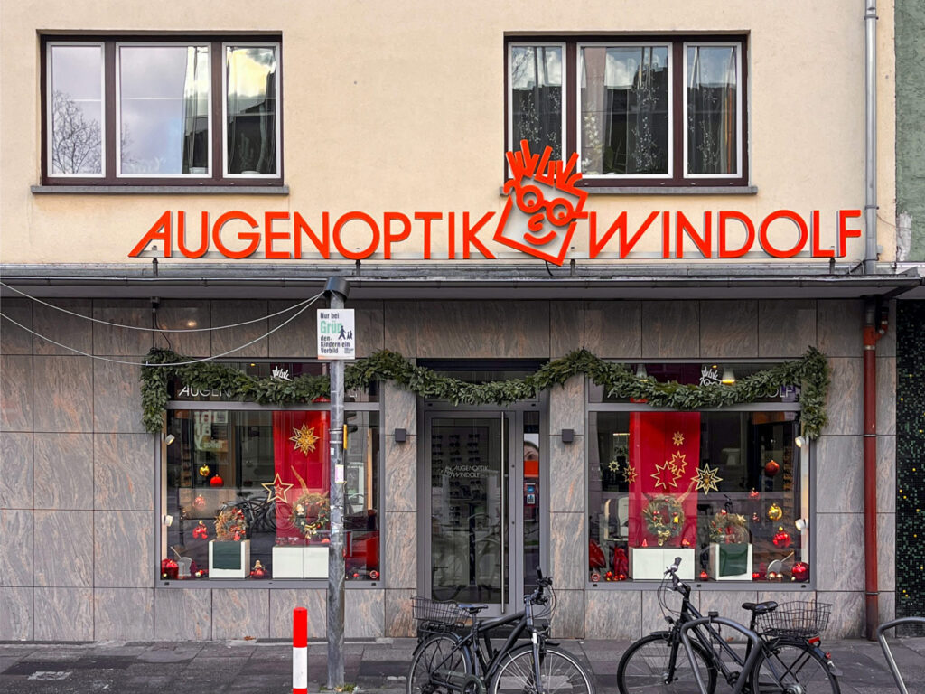Typografie in Frankfurt – Augenoptik Windolf