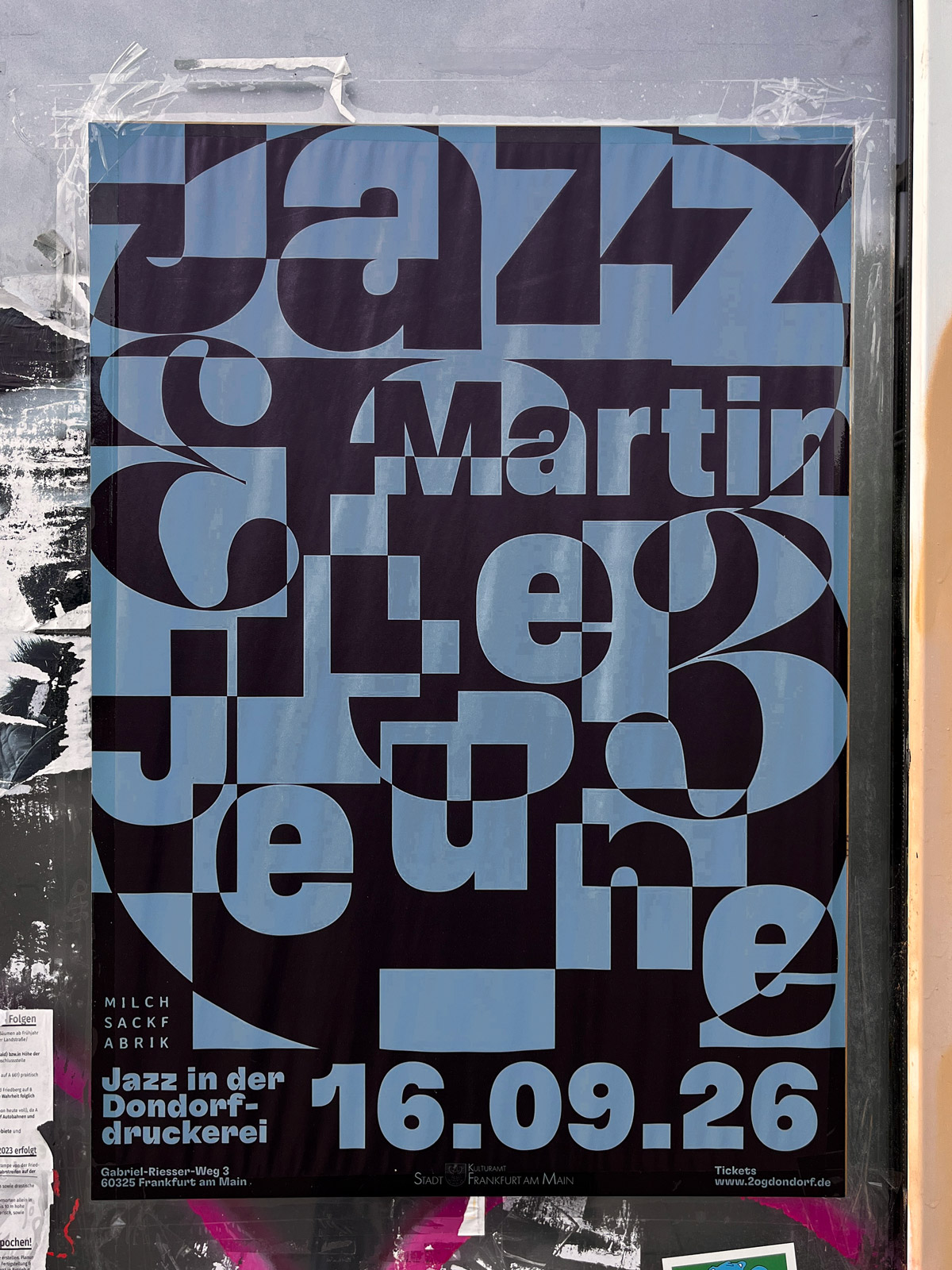 Typografische Plakatreihe von Leonie Waidelich für „Jazz in der Dondorf Druckerei“ in Frankfurt am Main