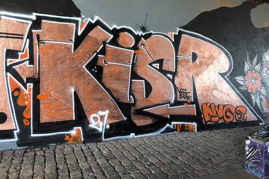 Urban Art am Skatepark an der Friedensbrücke in Frankfurt am Main