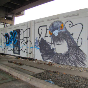 Urban Art am Trafohaus im Bahnhof Frankfurt-West