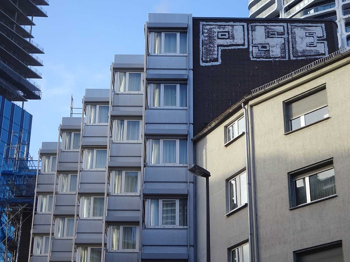 Urban Art Frankfurt - Rooftop