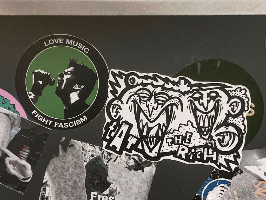 Urban Art Frankfurt – Love Msuic / Hate Fascism – Eat The Rich