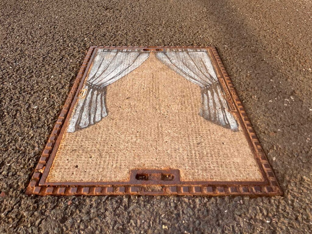 Urban Art Frankfurt – Stencil-Vorhänge