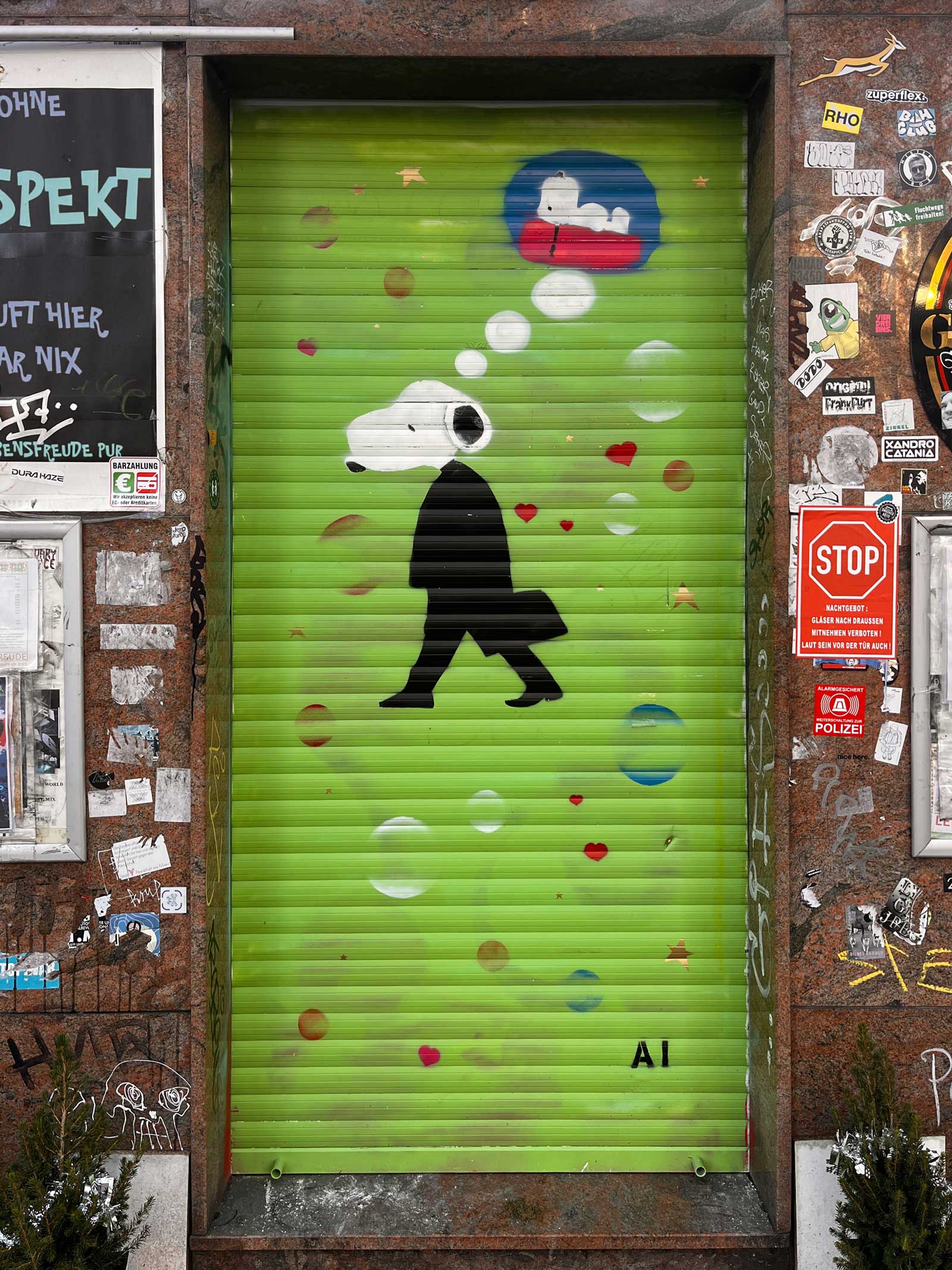 Urban Art Frankfurt - Snoopy träumt von Snoopy