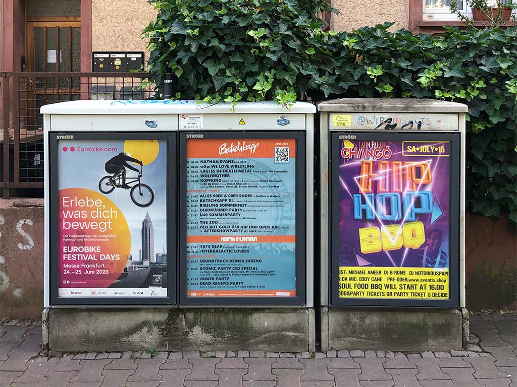 Werbeflächen auf Stromkästen im Frankfurter Ostend