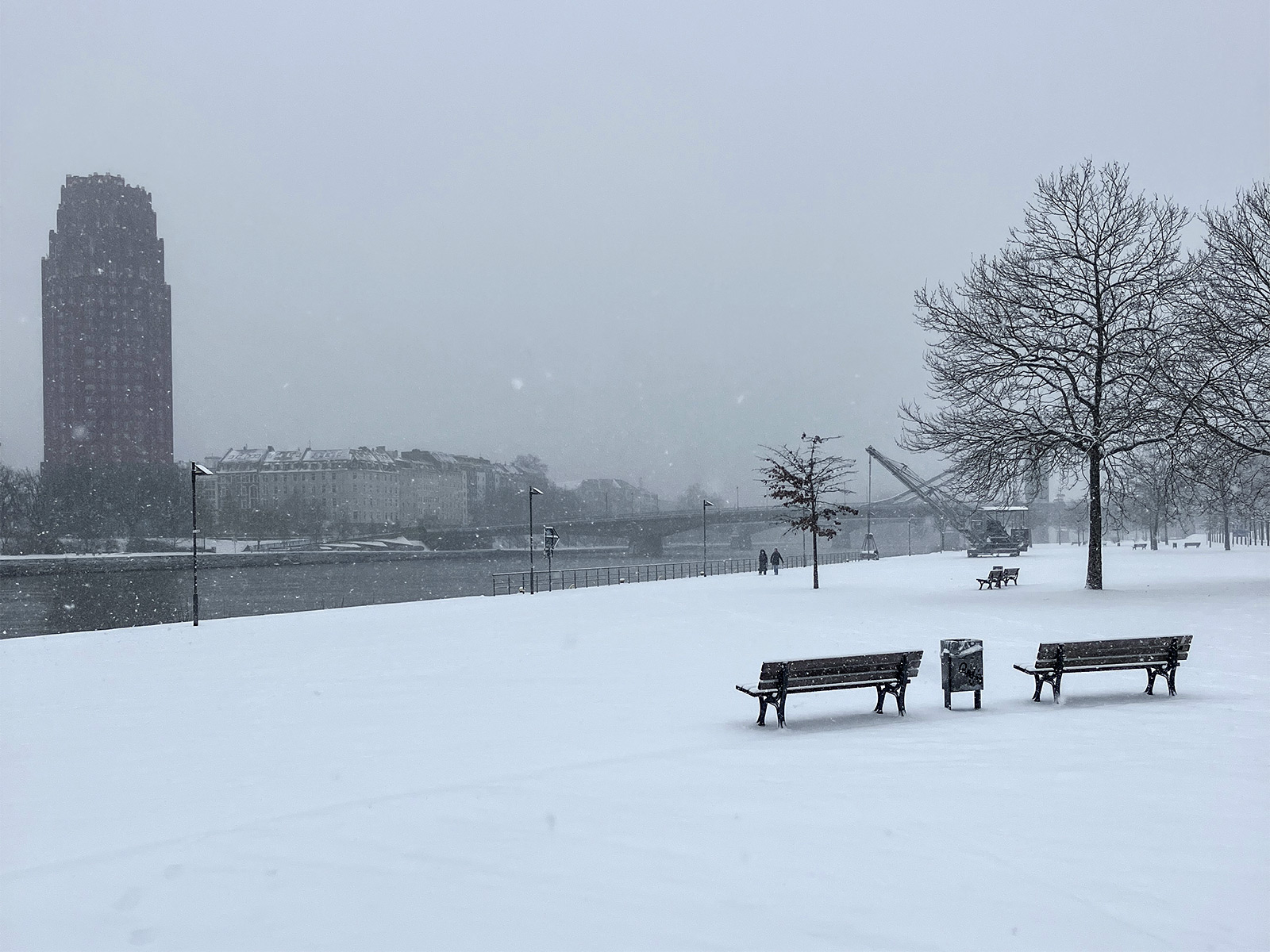 Winter mit Schneefall in Frankfurt