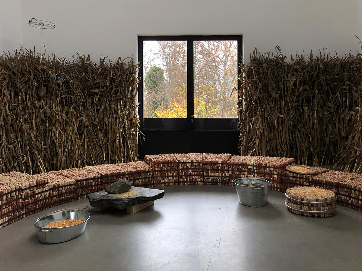 Ximena Garrido-Lecca - Ausstellung „Inflorescence im Portikus in Frankfurt am Main