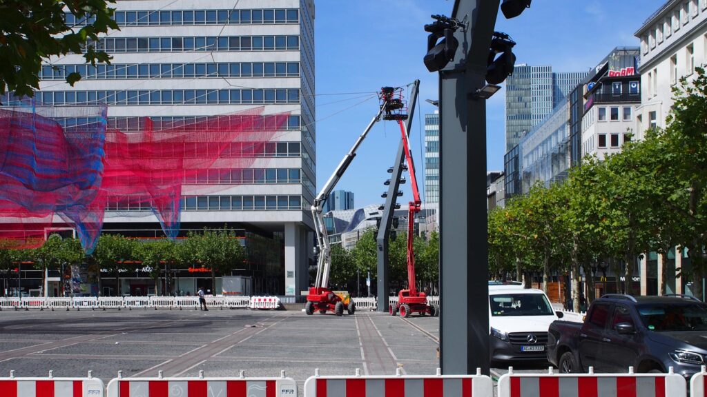 Zugang zu Kunstwerk an der Konstablerwache abgesperrt.